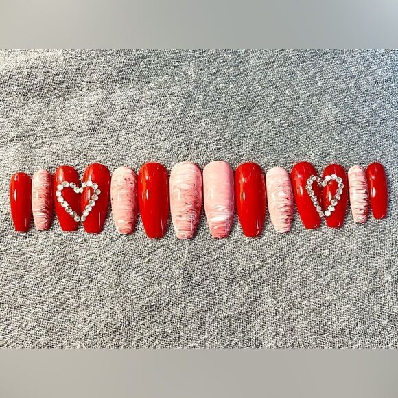 Piece of my heart gel pressons - Picture 1 of 11